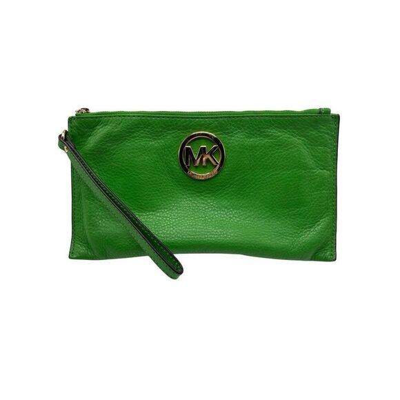 Michael Kors Fulton Pebbled Leather Wristlet Green - Picture 1 of 13